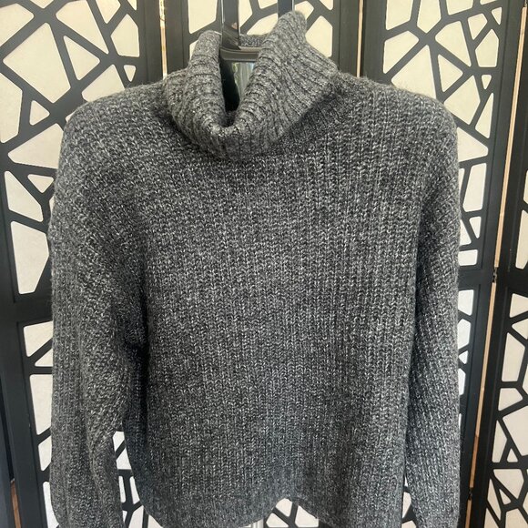 Old Navy Sweaters - Old Navy dark gray turtle neck sweater size M NWOT